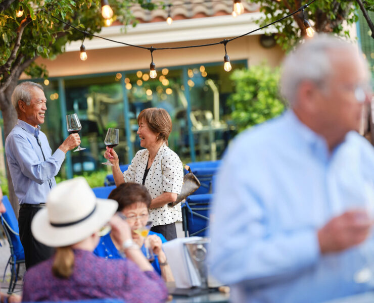 couple drinking wine